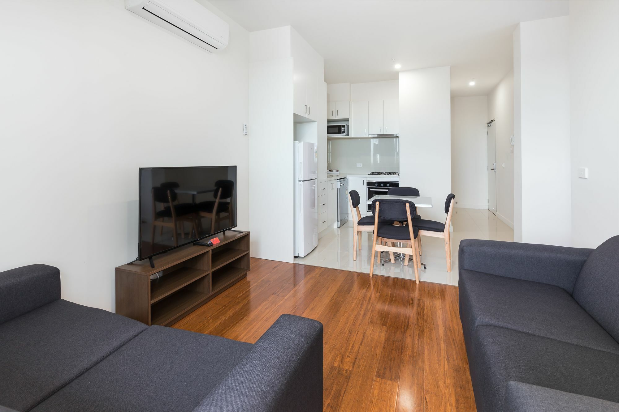 City Edge Dandenong Apartment Hotel Buitenkant foto